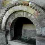 Click para ampliar. Pelayo 7 - Tumba de Pelayo y Gaudiosa